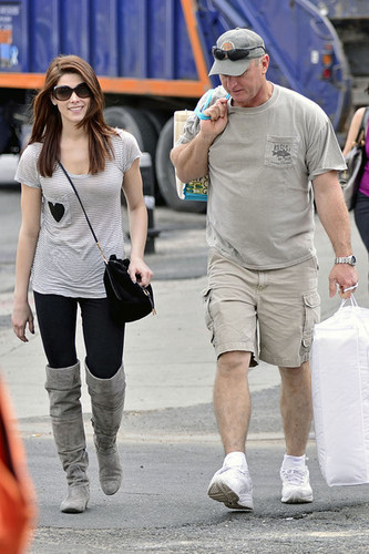  Ashley Greene: Soho Shopping with Dad Joe