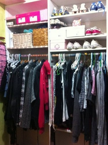  Caitlin's closet<3