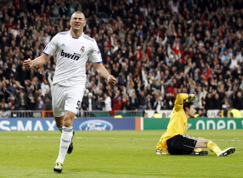 Hugo Lloris - CL: Real Madrid 3-0 Olympique Lyon (16.03.2011)