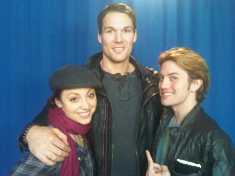 New photo of Jackson Rathbone, Daniel Cudmore and Leah Gibson