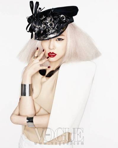  Tiffany - Vogue Korea 2011