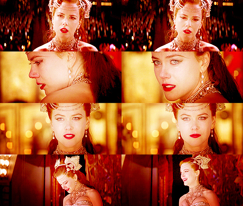  Moulin Rouge.