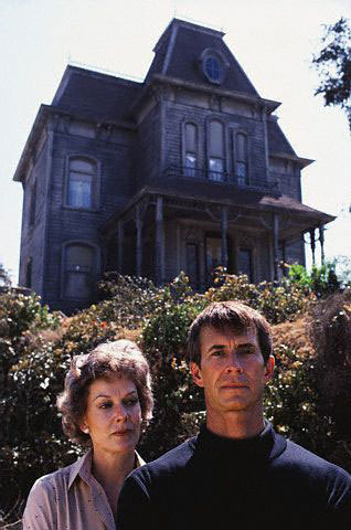  Norman Bates and Lila Loomis