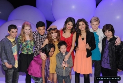  Selena Gomez & The Shake It Up Cast at Disney Kids & Family Upfront