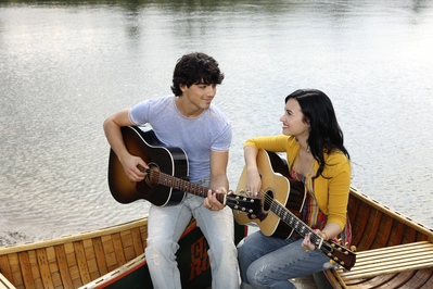 Camp rock 2 official photoshot!