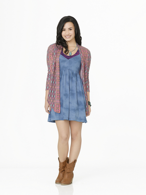  Demi camp rock 2 official photoshot!