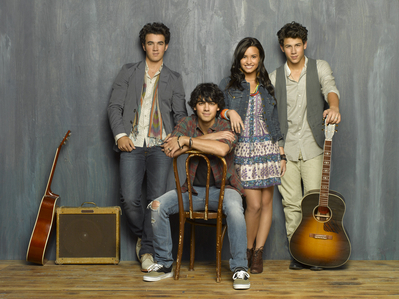  Demi official photoshot from camp rock 2!