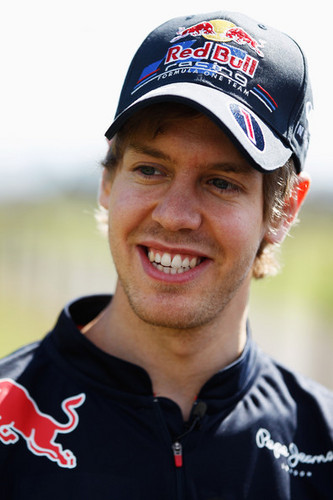 S. Vettel (Australia)