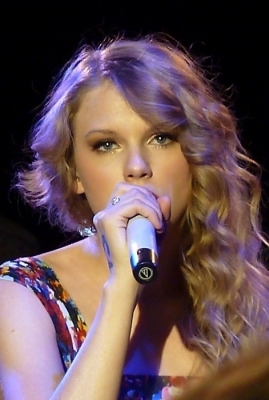 Taylor at Abbey Roads Studios in London 3.23.2011