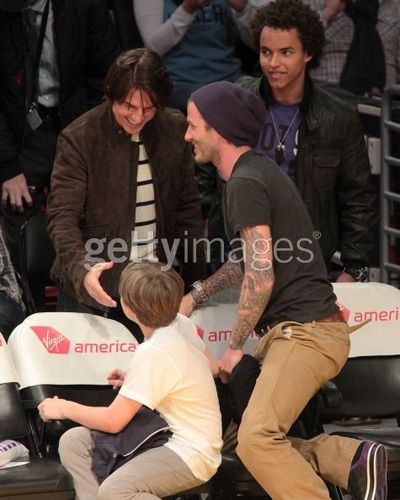 Beckham and Tom Cruise link up at the Lakers - 27 March 2011