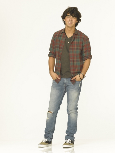  Camp rock 2 official photoshot of jonas brother!