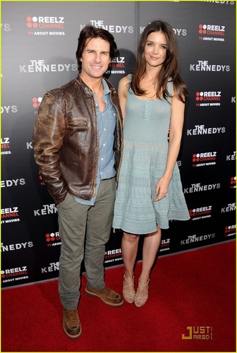  Katie Holmes: 'The Kennedys' Premiere with Tom Cruise!