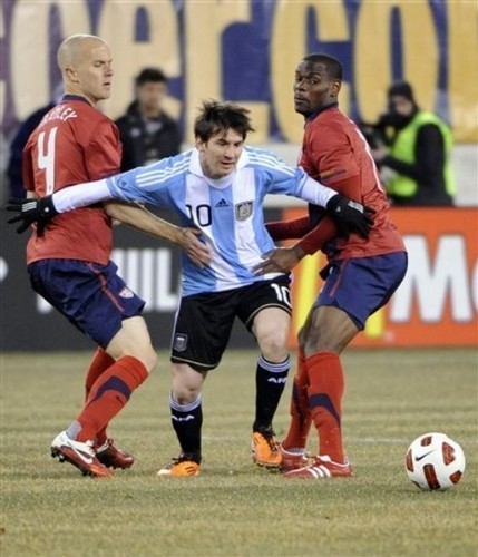  Lionel Messi (U.S - Argentina)