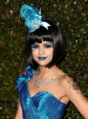  Selena at Perez Hilton’s Blue Ball Birthday Party