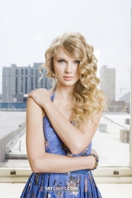 Taylor swift photoshot!