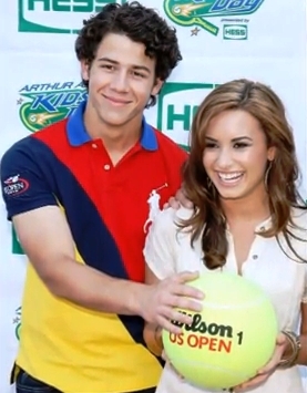  Tons of Nemi pictures :)