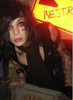 andy sixx covered in blood - Andy Sixx Photo (24601802) - Fanpop