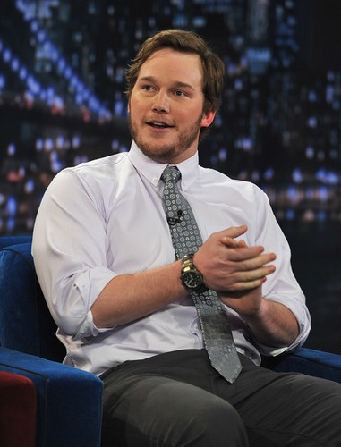  Chris Pratt on "Late Night With Jimmy Fallon" - March 4, 2011