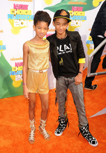  Jaden and Willow on the arancia, arancio carpet at The Kids' Choice Awards 2011