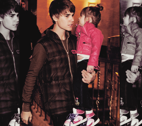  Justin& His Family<3333