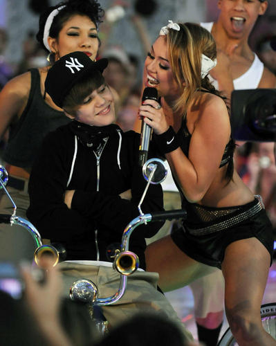  Justin & Miley ♥