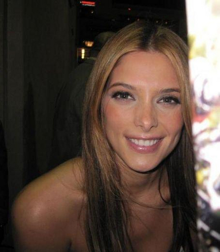  New/Old personal fotografias of Ashley!