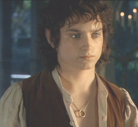 Oh....my god...gorgeous Frodo....