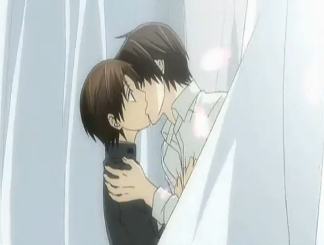  Sekaiichi Hatsukoi baciare