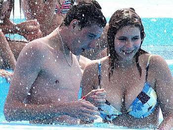  sexy touch in swimming pool