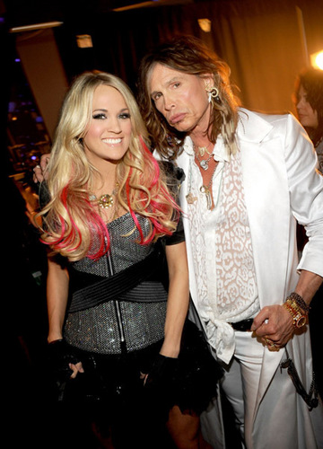  4/3/11 - Academy Of Country Musica Awards - Backstage/Audience