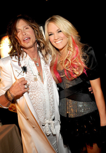 4/3/11 - Academy Of Country Music Awards - Backstage/Audience