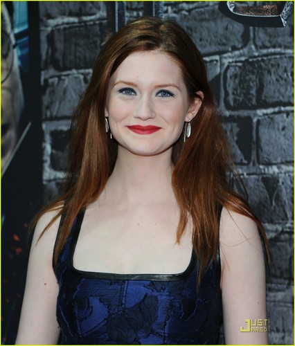  Bonnie Wright: Harry Potter Exhibition Opening!