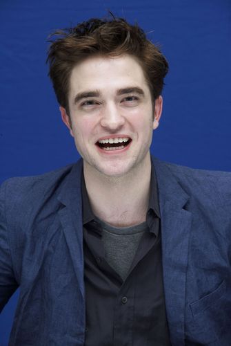  HQ pictures of Rob at WFE conference
