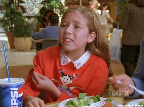  Jennette McCurdy (Malcom In the Middle [Daisy]) 2003 (Age 10)