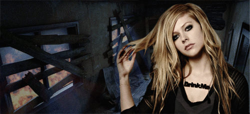  Avril Lavigne - GIF
