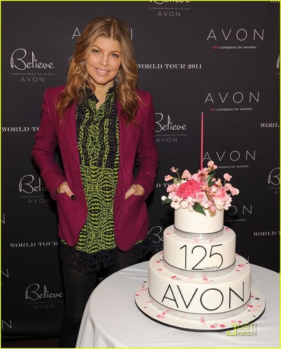  Fergie: Happy Birthday Avon!