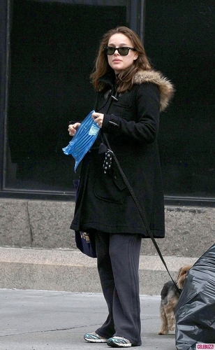 Taking Whiz for a walk around Manhattan, NYC (April 7th 2011)