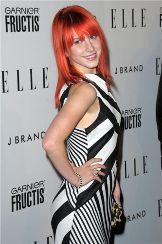  Hayley attending Elle's Women In موسیقی کنسرٹ