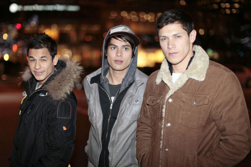  Alex Meraz, Bronson Pelletier And Kiowa Gordon Out And About In Vancouver