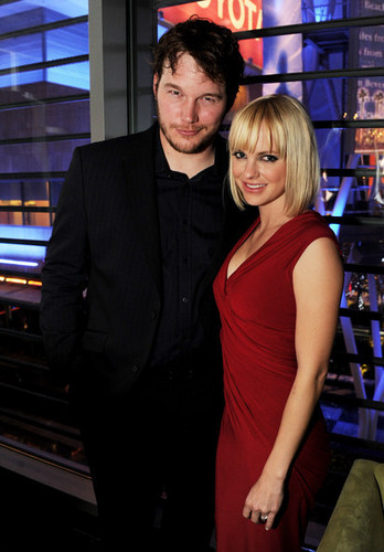 Anna Faris - Relativity Media Presents "Take Me Главная Tonight" - After Party