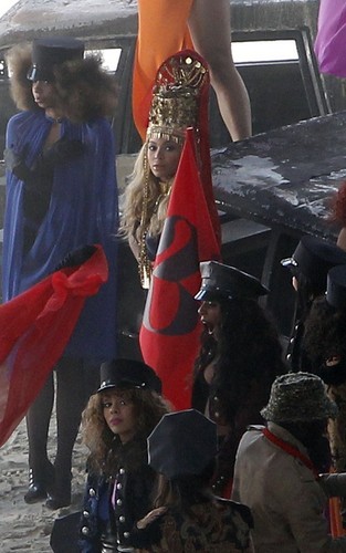 Beyonce: Music Video Shoot in Los Angeles!