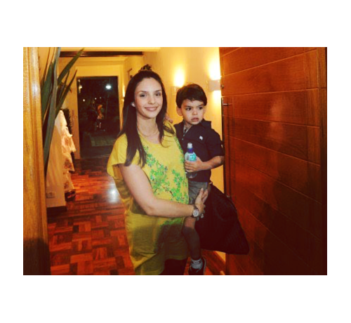  Carol and Luca in Ronaldo's son's bday party:7th April 2011.