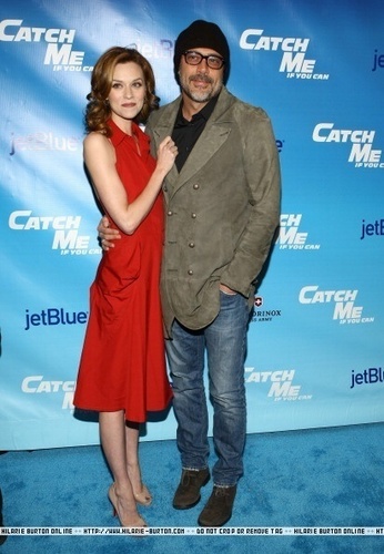  Hilarie बर्टन and Jeffery Dean मॉर्गन At“Catch Me If आप Can” Broadway Opening Night