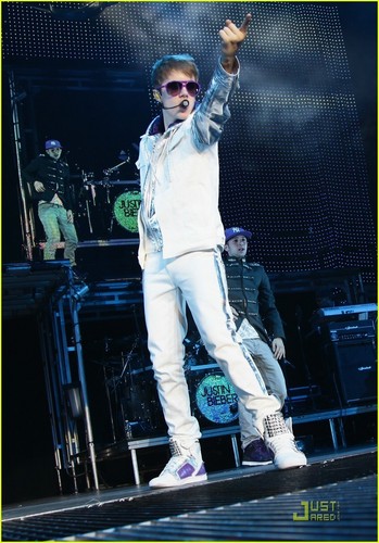  Justin Bieber: D&G oro Guy