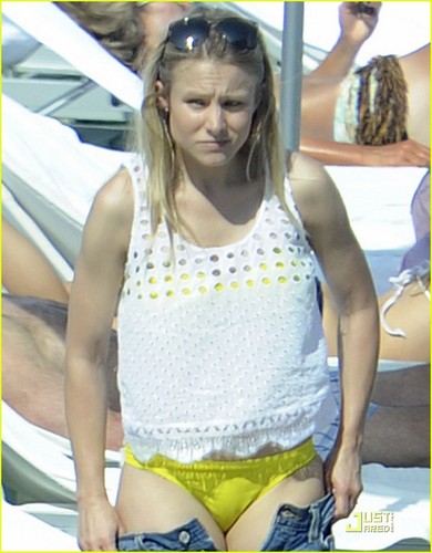 Kristen Bell: Yellow Bikini in Miami!