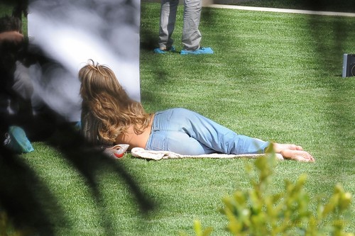  New Pix: Jennifer Lopez on a Photoshoot set in LA