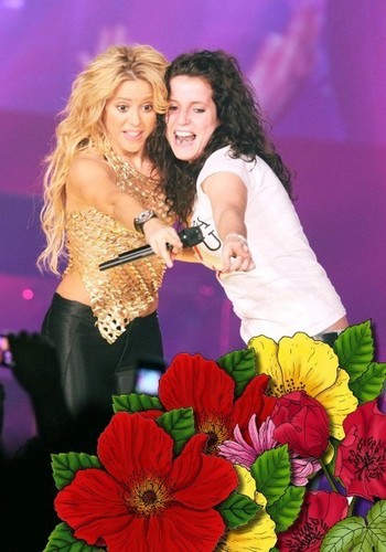  Shakira hoa