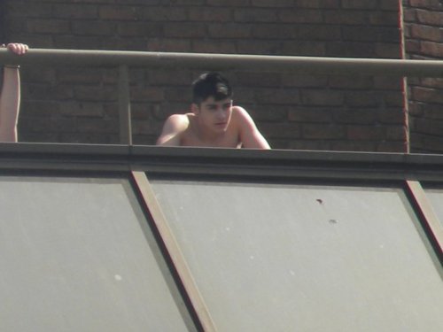  Sizzling Hot Zayn Means plus To Me Than Life It's Self (U Belong Wiv Me!) TOPLESS! 100% Real :) ♥