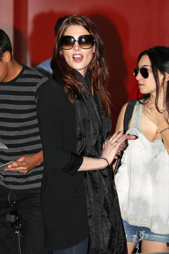  Ashley arriving in LA {April 14, 2011}