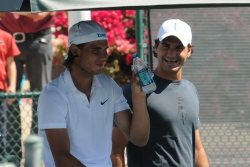  Federer đã đưa ý kiến Nadal: Do not drink all the time!